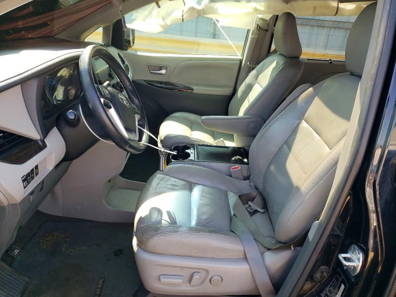 Photo 7 from auction – 2017 TOYOTA SIENNA with VIN 5TDYZ3DC1HS826525