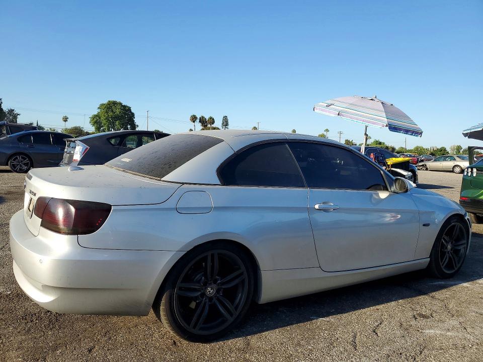 Photo 3 from auction – 2009 BMW 328 with VIN WBAWL13579PX23408