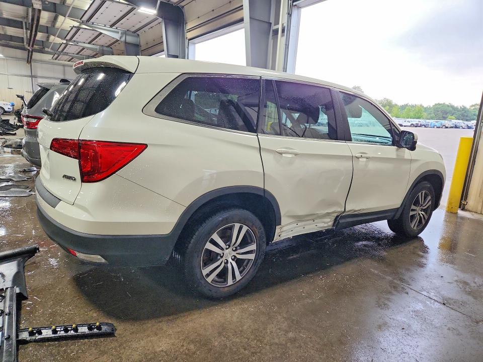 صورة رقم 3 من المزاد - 2018 HONDA PILOT مع VIN 5FNYF6H56JB001726