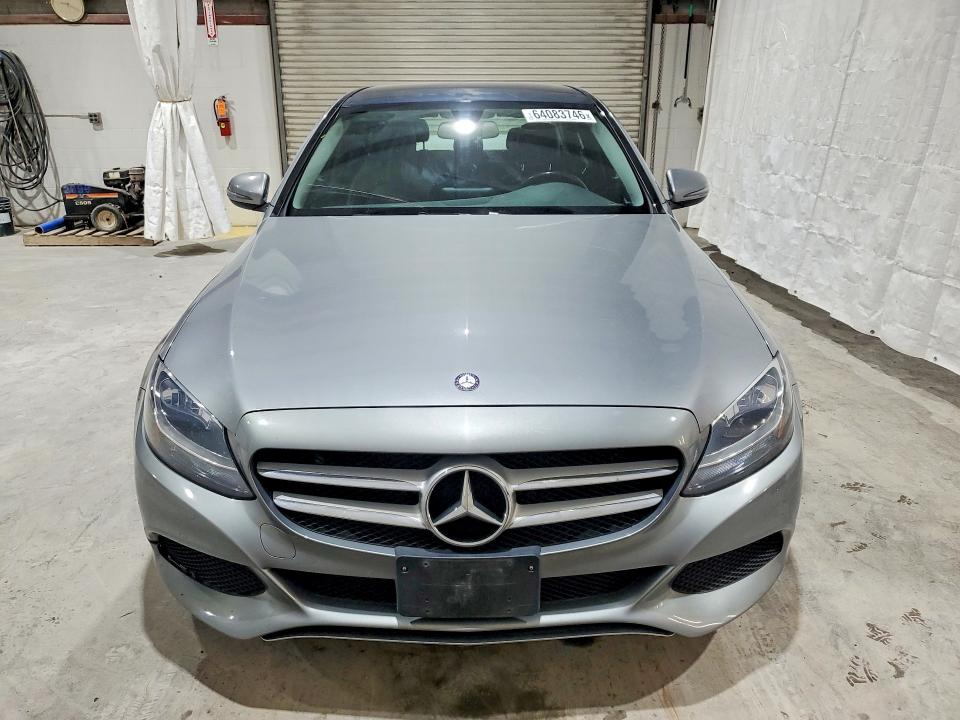 Photo 5 from auction – 2016 MERCEDES-BENZ C with VIN WDDWF4KB8GR125824
