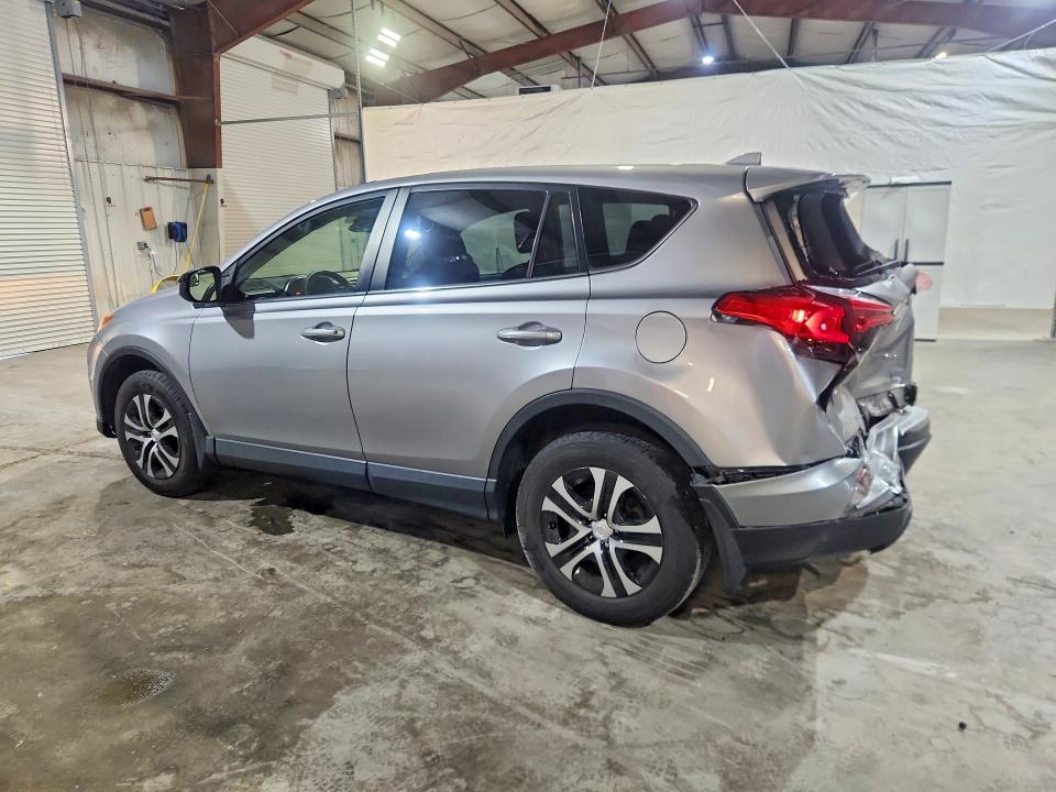 Photo 2 from auction – 2018 TOYOTA RAV4 with VIN JTMBFREV2JJ247709