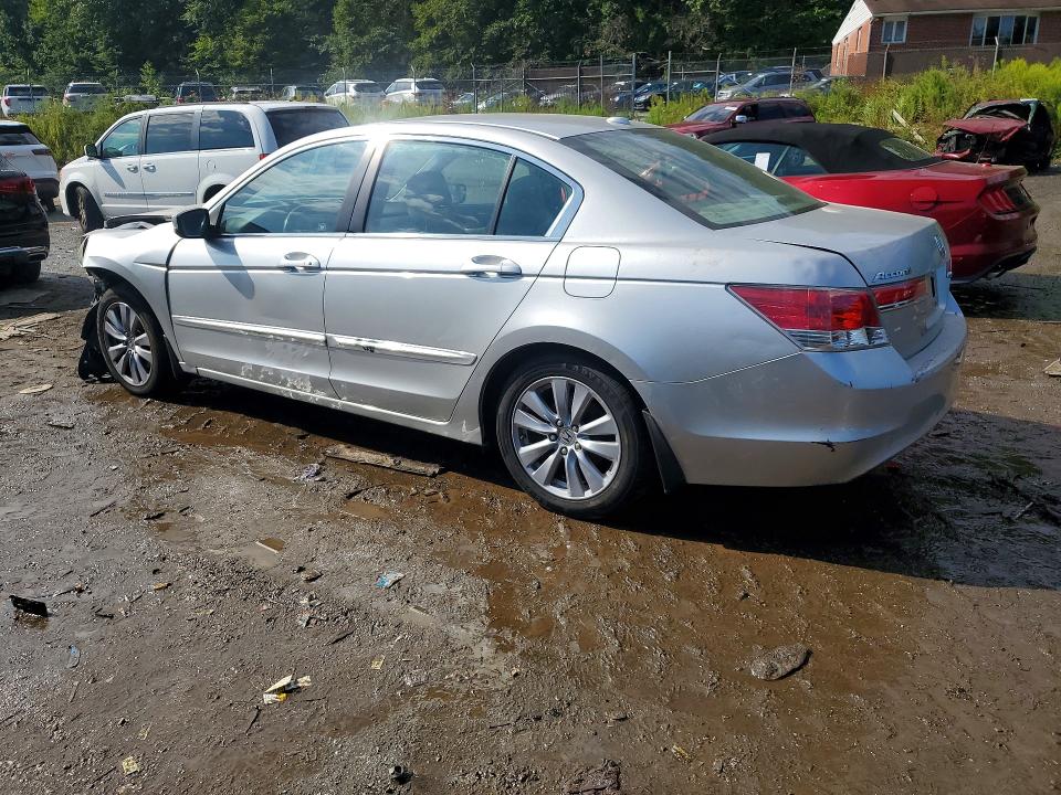 Photo 2 from auction – 2011 HONDA ACCORD with VIN 1HGCP2F88BA059846