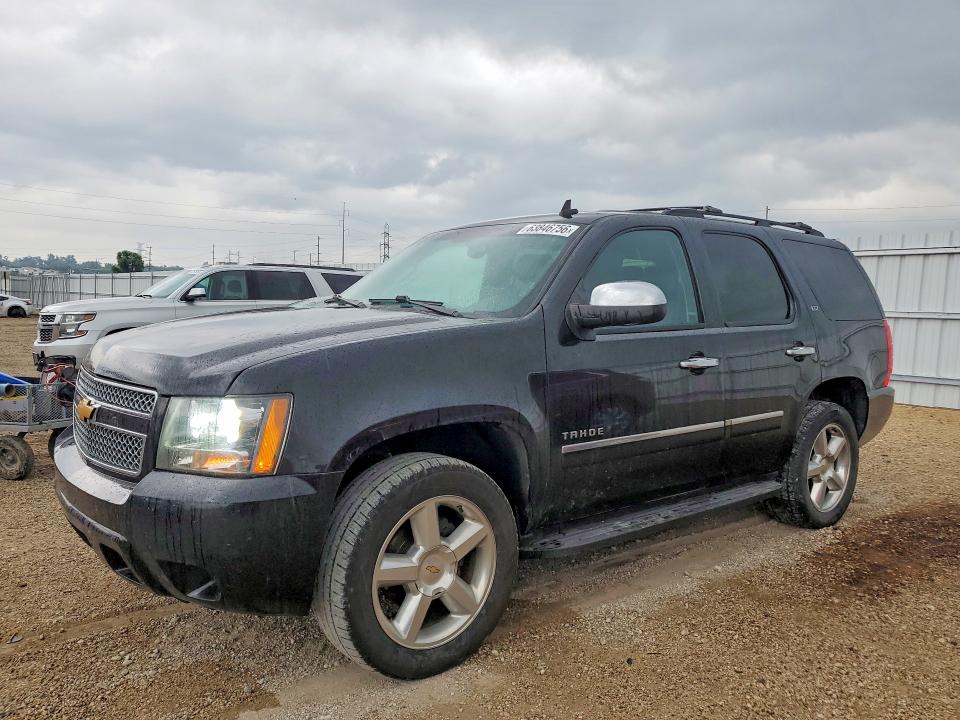 CHEVROLET TAHOE 2013 with VIN 1GNSKCE04DR236625 - Photo from auction