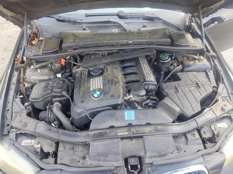 Photo 11 from auction – 2009 BMW 328 with VIN WBAPH57509NM32137