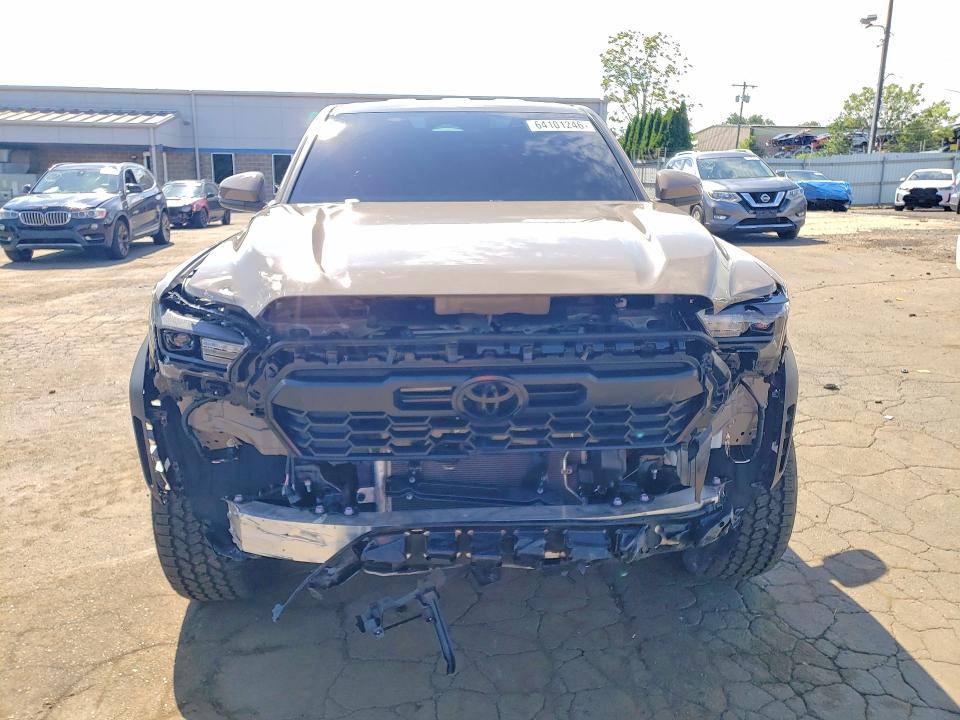 Photo 5 from auction – 2026 TOYOTA TACOMA with VIN 3TYLC5LN0TT065073