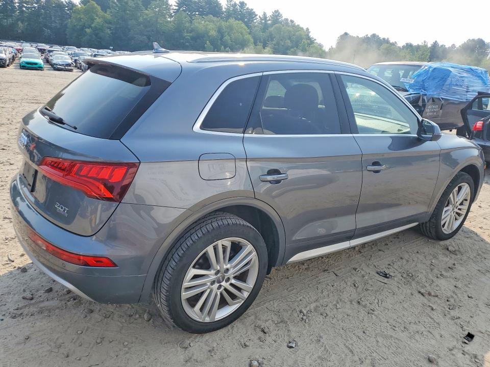 Photo 3 from auction – 2018 AUDI Q5 with VIN WA1BNAFY6J2016586