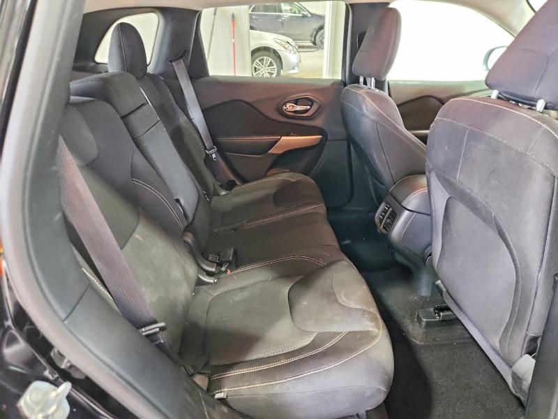 Photo 11 from auction – 2017 JEEP CHEROKEE with VIN 1C4PJMCS5HW634249
