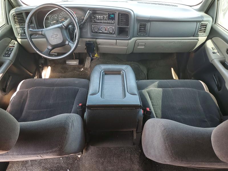 Photo 8 from auction – 2002 CHEVROLET SUBURBAN with VIN 3GNEC16Z72G323492