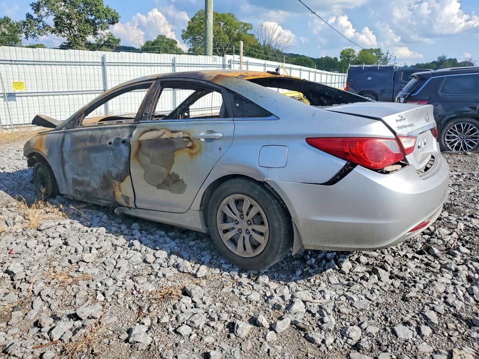 Photo 2 from auction – 2012 HYUNDAI SONATA with VIN 5NPEB4AC6CH322567