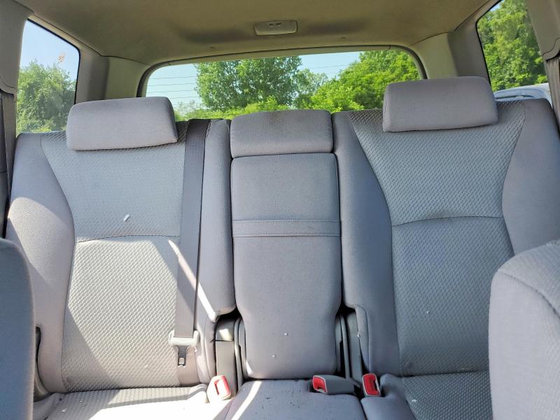 Photo 10 from auction – 2005 TOYOTA HIGHLANDER with VIN JTEGD21A550117954