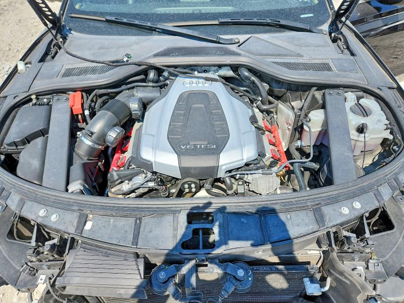 Zdjęcie 11 z aukcji – 2015 AUDI A8 z VIN WAU3GAFD2FN034703