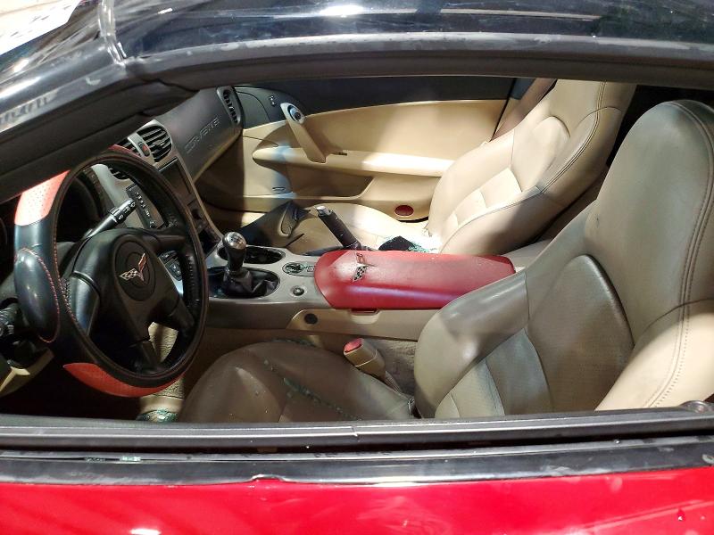 Photo 7 from auction – 2005 CHEVROLET CORVETTE with VIN 1G1YY24U755102015