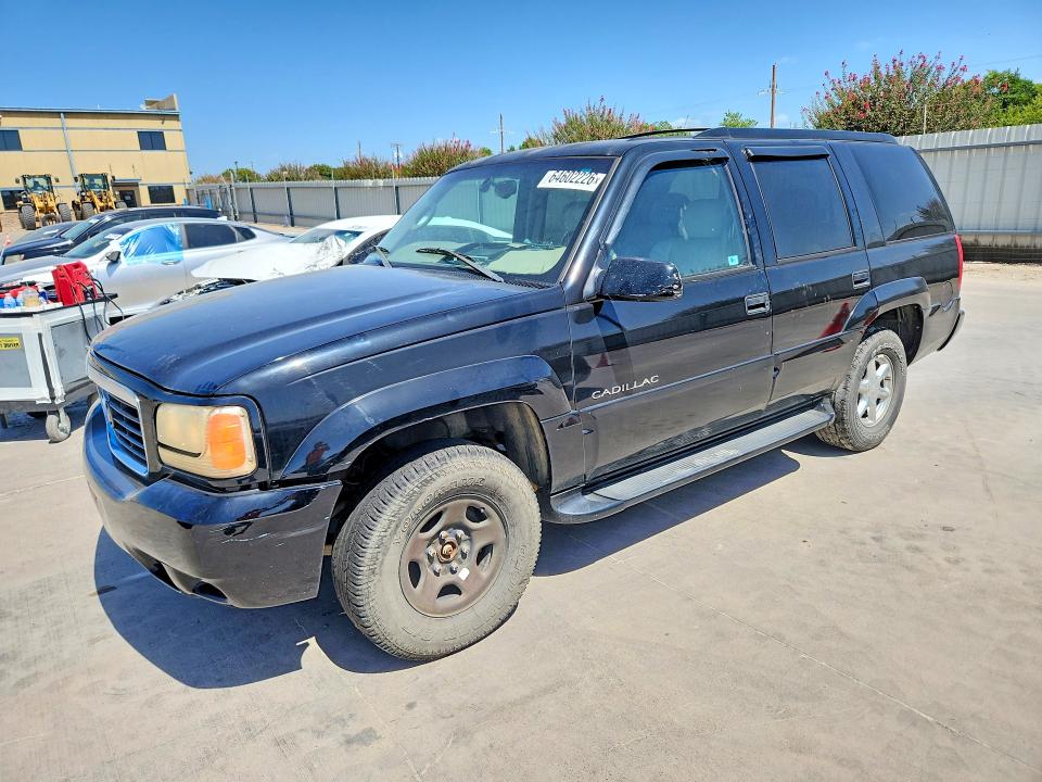 CADILLAC ESCALADE 2000 with VIN 1GYEK63R8YR212336 - Photo from auction