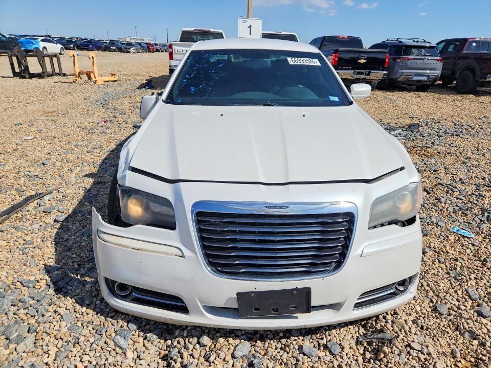 Photo 5 from auction – 2013 CHRYSLER 300 with VIN 2C3CCABG5DH708271