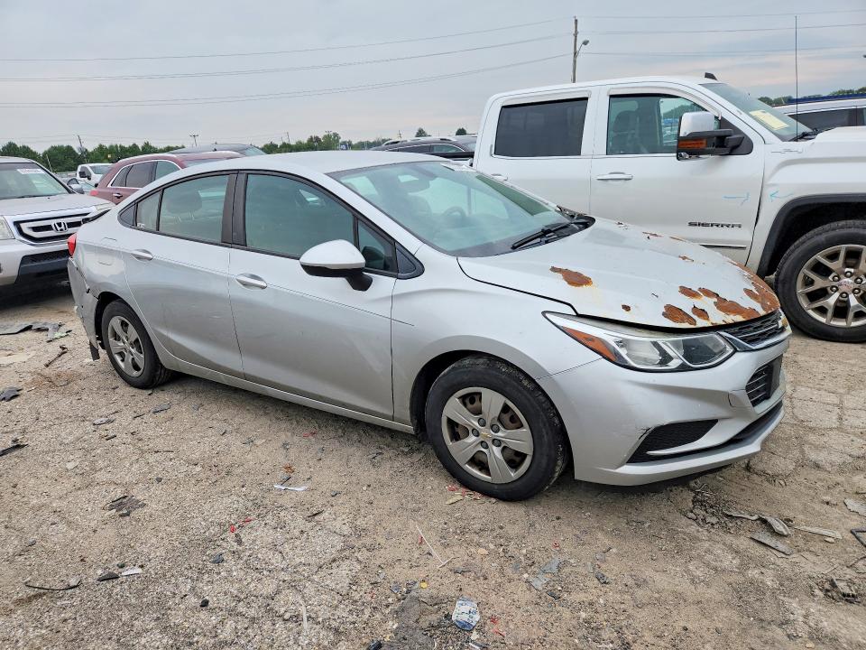 Photo 4 from auction – 2017 CHEVROLET CRUZE with VIN 1G1BC5SM8H7129340