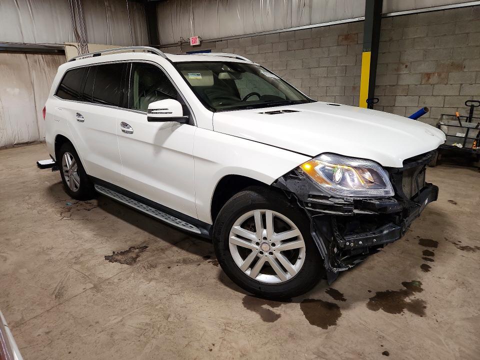 Photo 4 from auction – 2016 MERCEDES-BENZ GL with VIN 4JGDF6EE3GA637603
