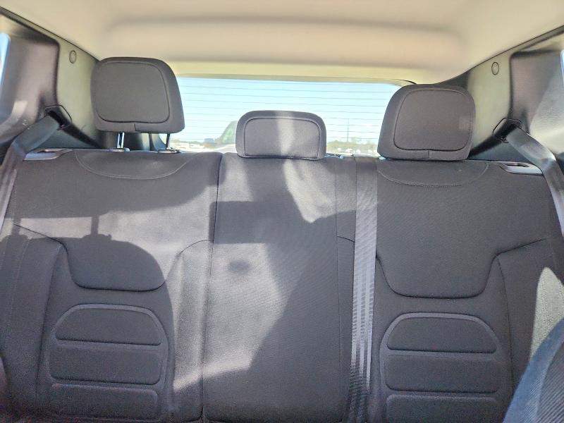 Photo 10 from auction – 2020 JEEP RENEGADE with VIN ZACNJABB7LPL29376