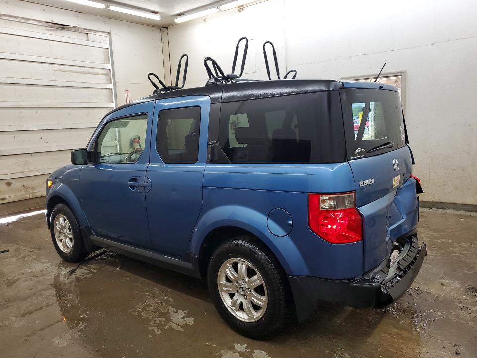 Photo 2 from auction – 2006 HONDA ELEMENT with VIN 5J6YH28746L025011
