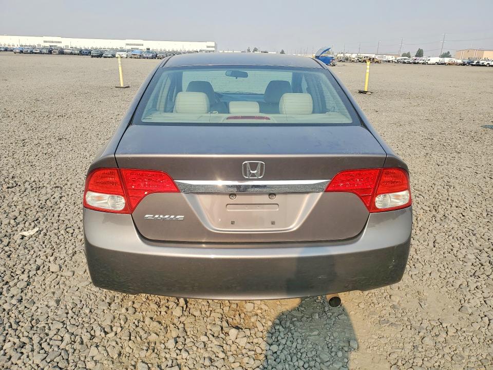 Photo 6 from auction – 2010 HONDA CIVIC with VIN 19XFA1F9XAE011745