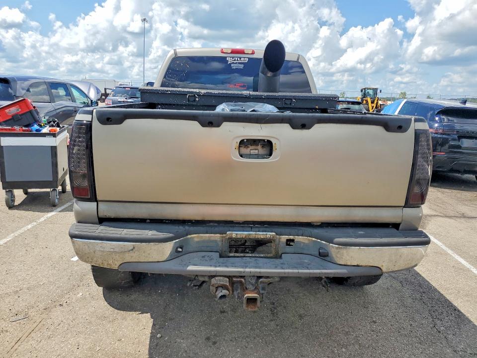 Photo 6 from auction – 2002 GMC SIERRA with VIN 1GTHK23102F145486