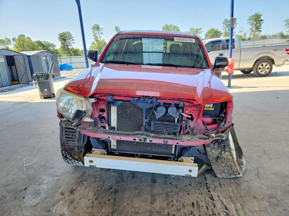 Photo 5 from auction – 2015 TOYOTA TACOMA with VIN 5TFJU4GN4FX074068