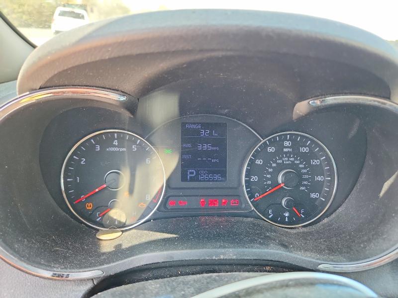 Снимка 9 от търг – 2014 KIA FORTE с VIN KNAFX4A63E5136386