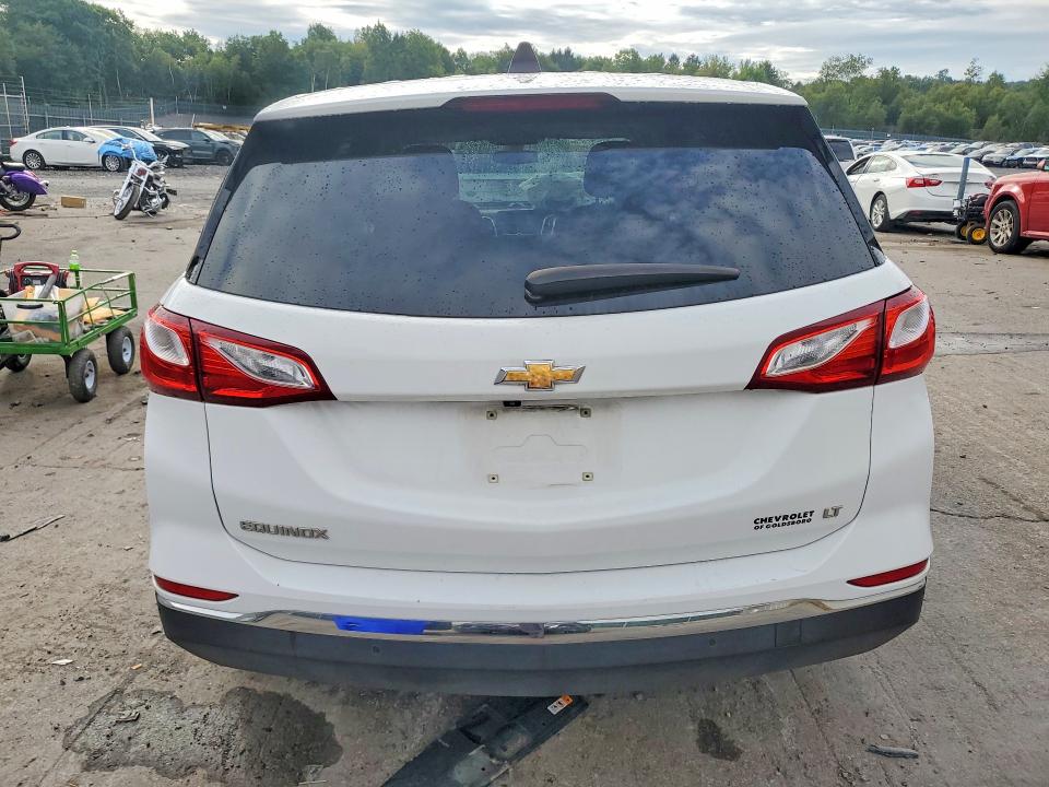 Photo 6 from auction – 2018 CHEVROLET EQUINOX with VIN 3GNAXJEV8JS644471