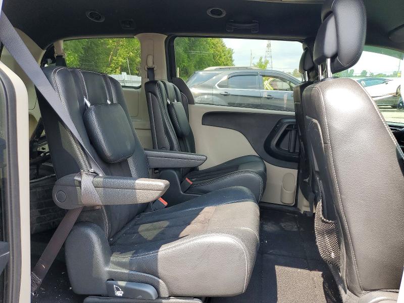 Photo 11 from auction – 2017 DODGE GRAND CARAVAN with VIN 2C4RDGBG7HR547301