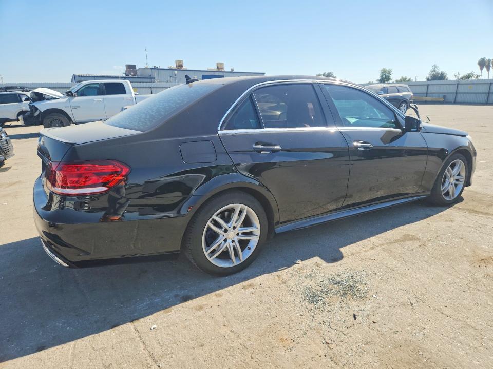 Photo 3 from auction – 2016 MERCEDES-BENZ E with VIN WDDHF5KB8GB279747