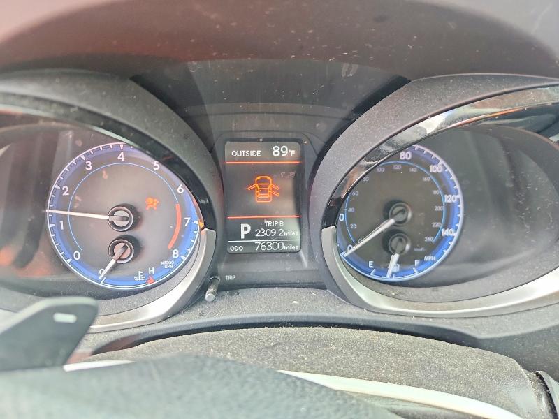 Photo 9 from auction – 2016 TOYOTA COROLLA with VIN 2T1BURHE3GC562816