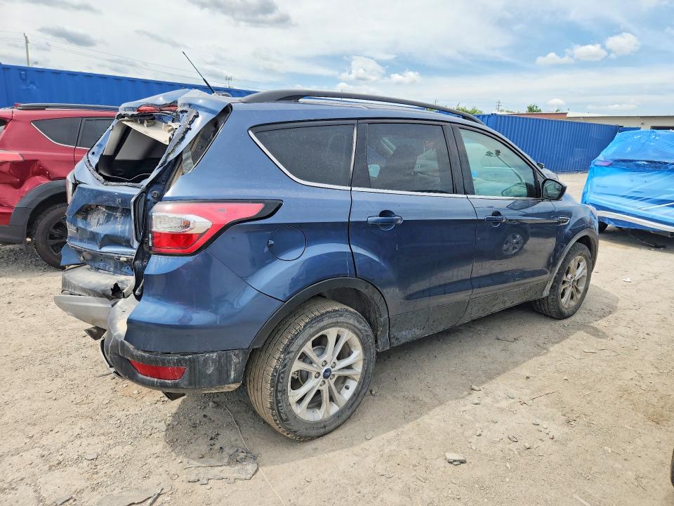 Photo 3 from auction – 2018 FORD ESCAPE with VIN 1FMCU9GDXJUA11530