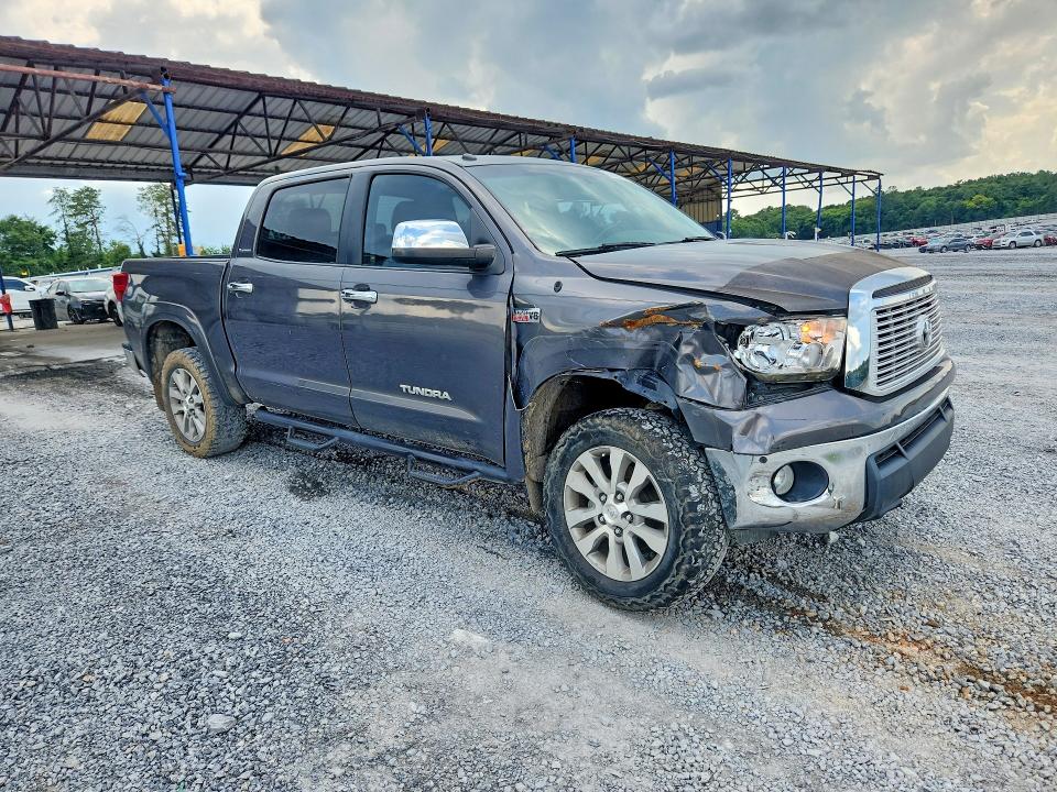 Photo 4 from auction – 2011 TOYOTA TUNDRA with VIN 5TFHW5F17BX159414