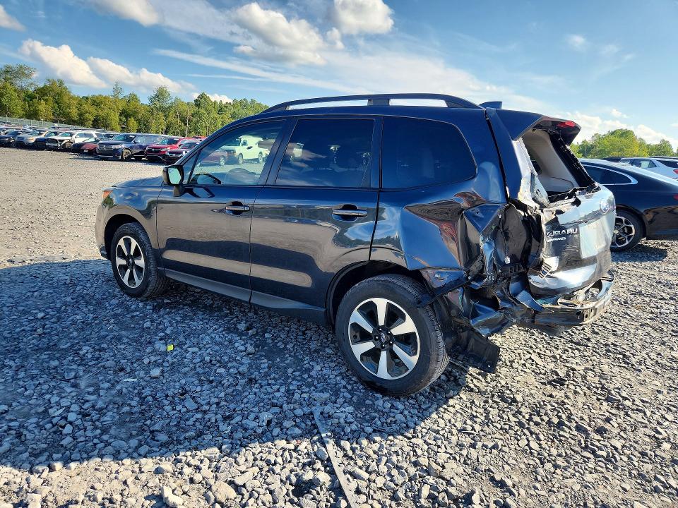 Photo 2 from auction – 2018 SUBARU FORESTER with VIN JF2SJAEC5JH504224