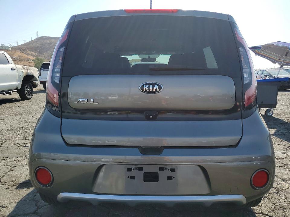 Photo 6 from auction – 2018 KIA SOUL with VIN KNDJP3A57J7565513
