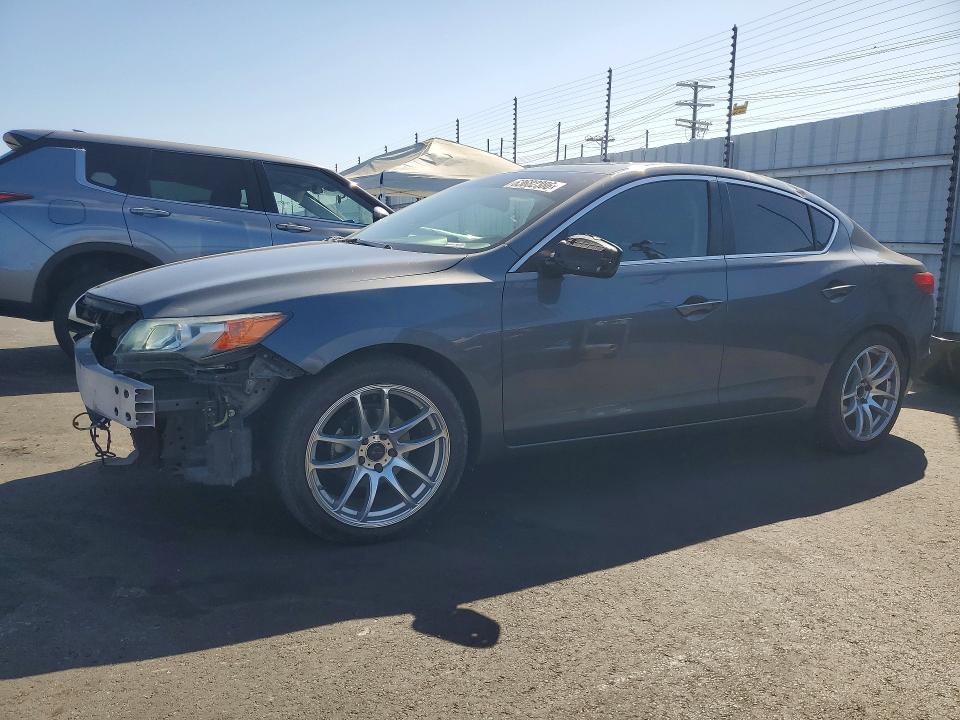 ACURA ILX 2013 z numerem VIN 19VDE1F56DE007665 - Zdjęcie z aukcji
