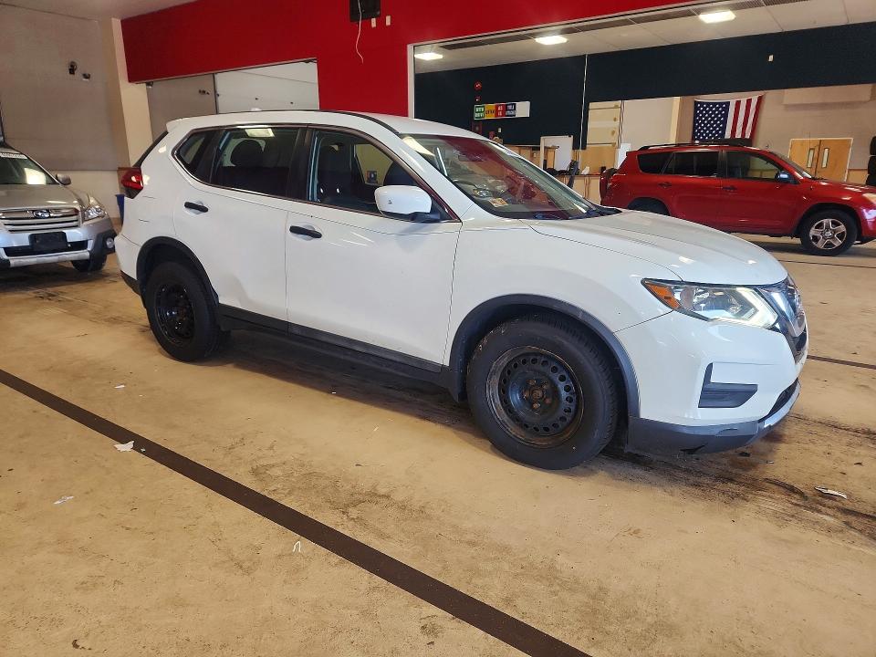 Photo 4 from auction – 2017 NISSAN ROGUE with VIN 5N1AT2MV2HC798729