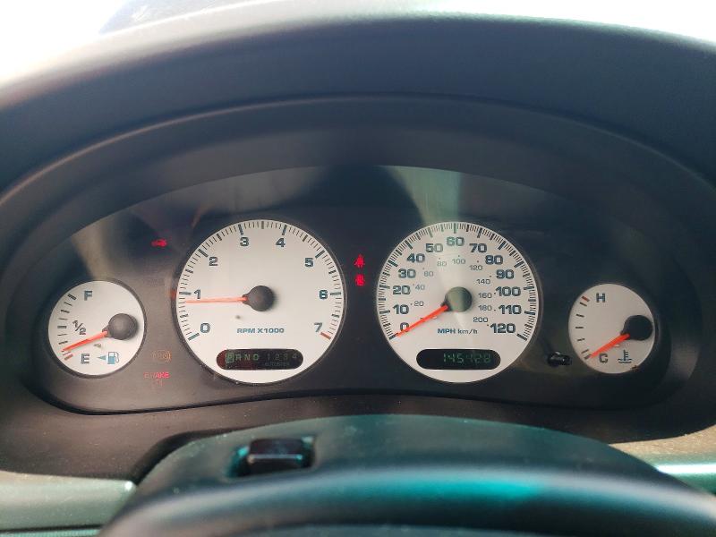 Photo 9 from auction – 2000 DODGE INTREPID with VIN 2B3HD56JXYH282919