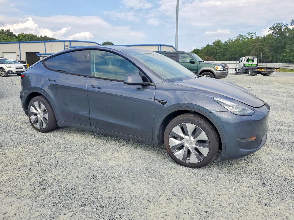 Фото 4 с аукциона – 2023 TESLA MODEL Y с VIN 7SAYGDEE4PA043231