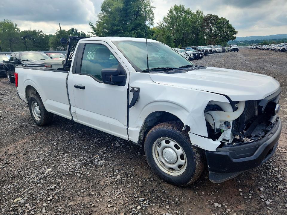 Photo 4 from auction – 2023 FORD F150 with VIN 1FTMF1CBXPKD95970