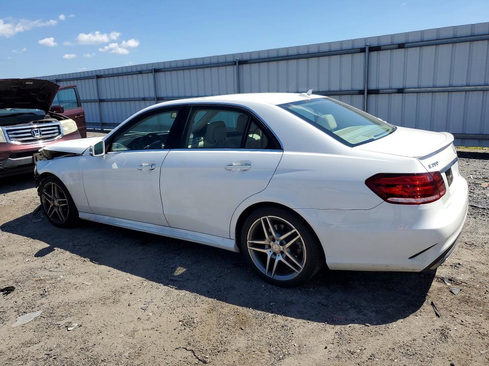 Photo 2 from auction – 2016 MERCEDES-BENZ E with VIN WDDHF8JB7GB216173