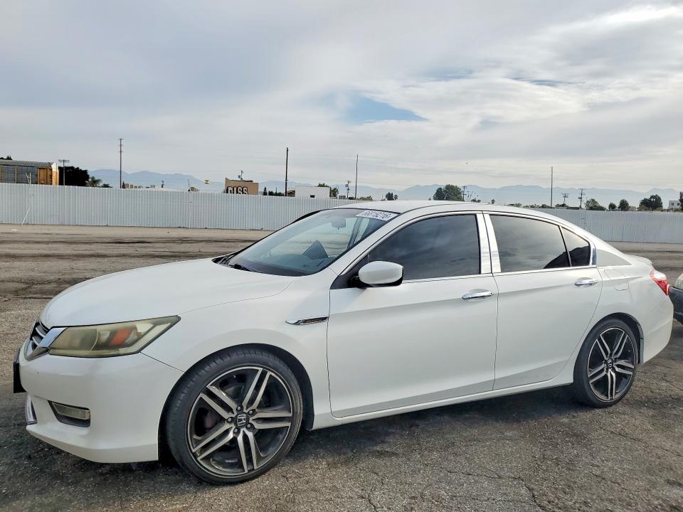 HONDA ACCORD 2013 with VIN 1HGCR2F59DA221342 - Photo from auction