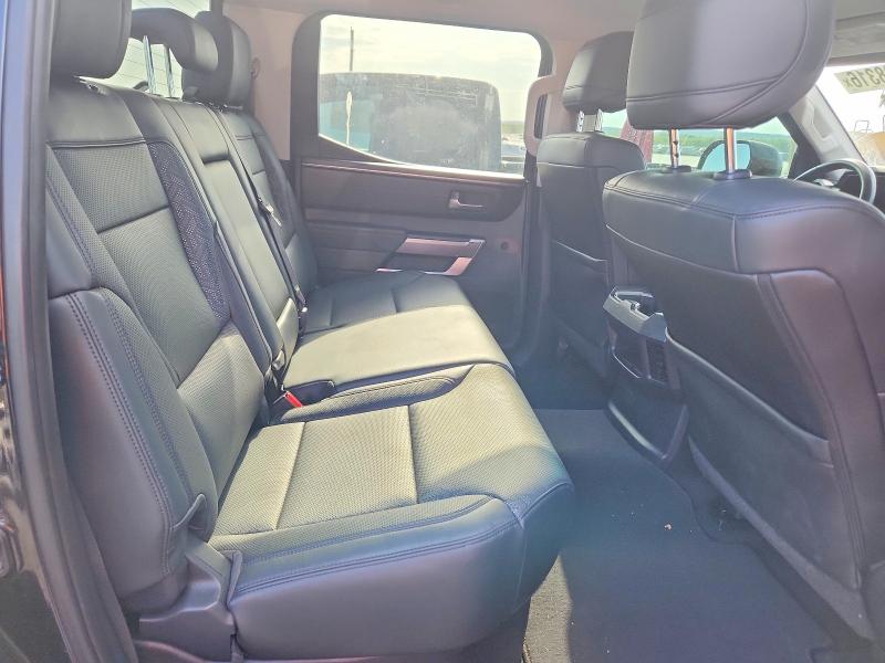 Photo 10 from auction – 2022 TOYOTA TUNDRA with VIN 5TFLA5DBXNX032343