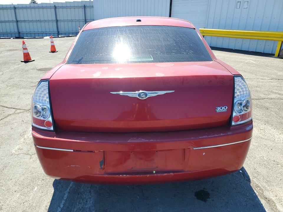 Photo 6 from auction – 2007 CHRYSLER 300 with VIN 2C3KA53G27H698293