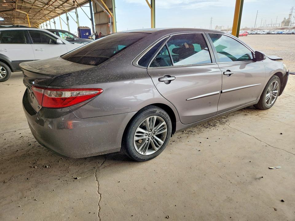 Снимка 3 от търг – 2015 TOYOTA CAMRY с VIN 4T1BF1FK0FU005587