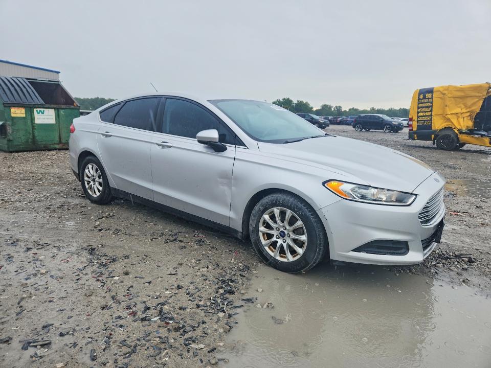 Photo 4 from auction – 2016 FORD FUSION with VIN 3FA6P0G76GR303230