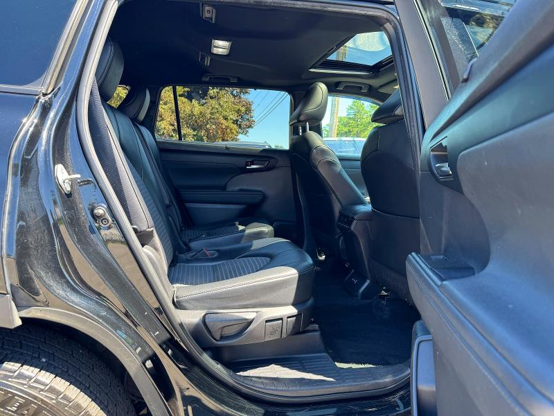 Photo 6 from auction – 2023 TOYOTA HIGHLANDER with VIN 5TDKDRBH7PS508087