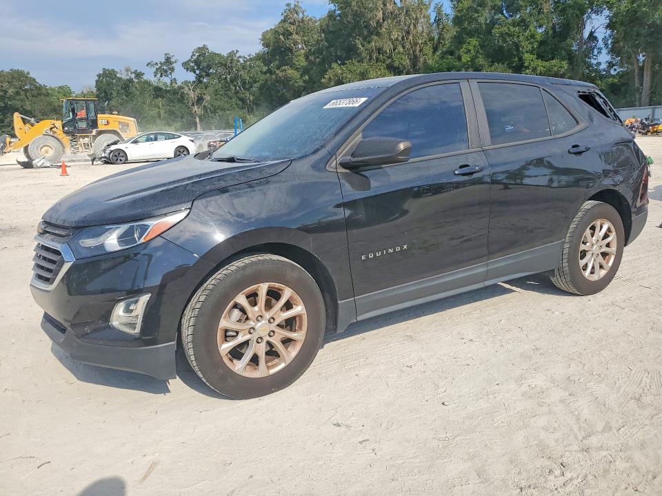 CHEVROLET EQUINOX 2020 with VIN 2GNAXHEV9L6240654 - Photo from auction