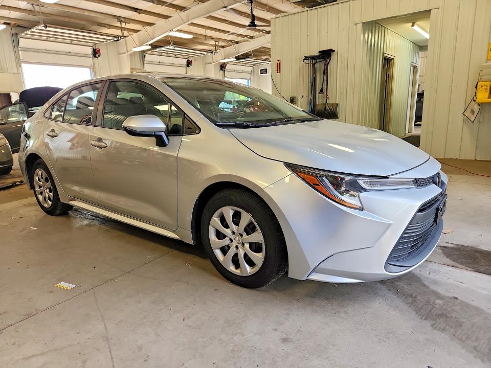 Снимка 4 от търг – 2024 TOYOTA COROLLA с VIN 5YFB4MDE4RP147404
