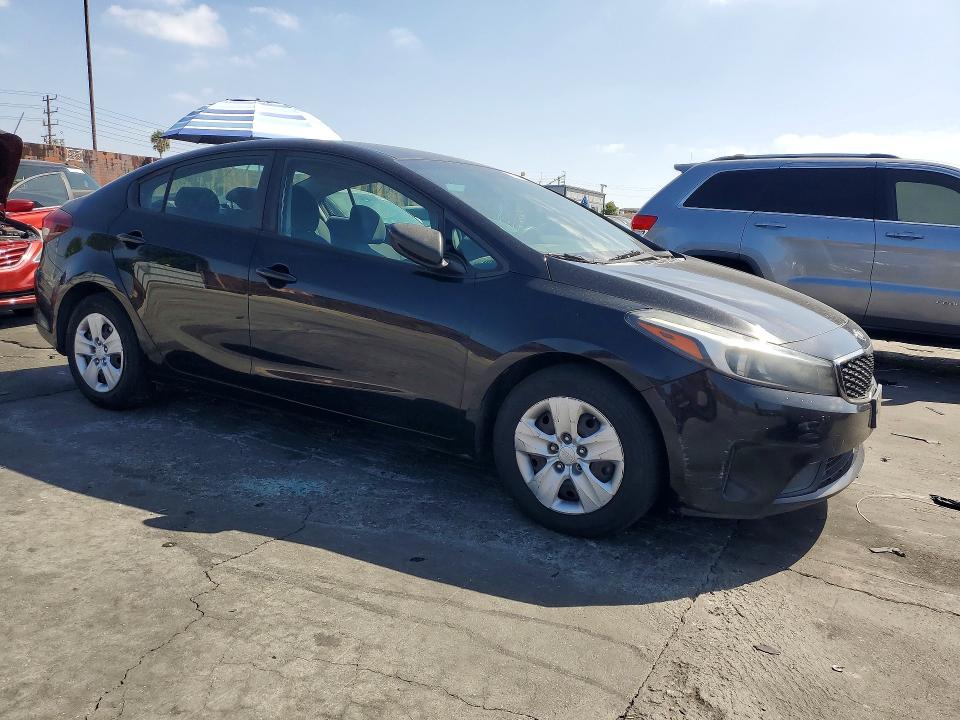 Photo 4 from auction – 2017 KIA FORTE with VIN 3KPFL4A76HE057245