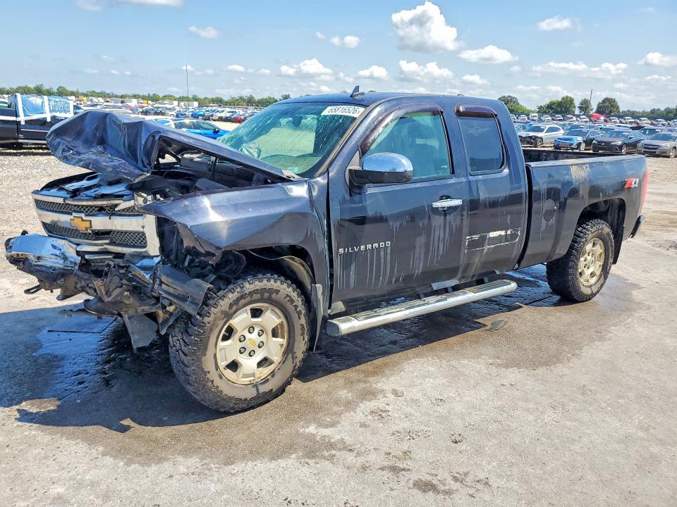 Photo 1 from auction – 2013 CHEVROLET SILVERADO with VIN 1GCRKSE75DZ259460